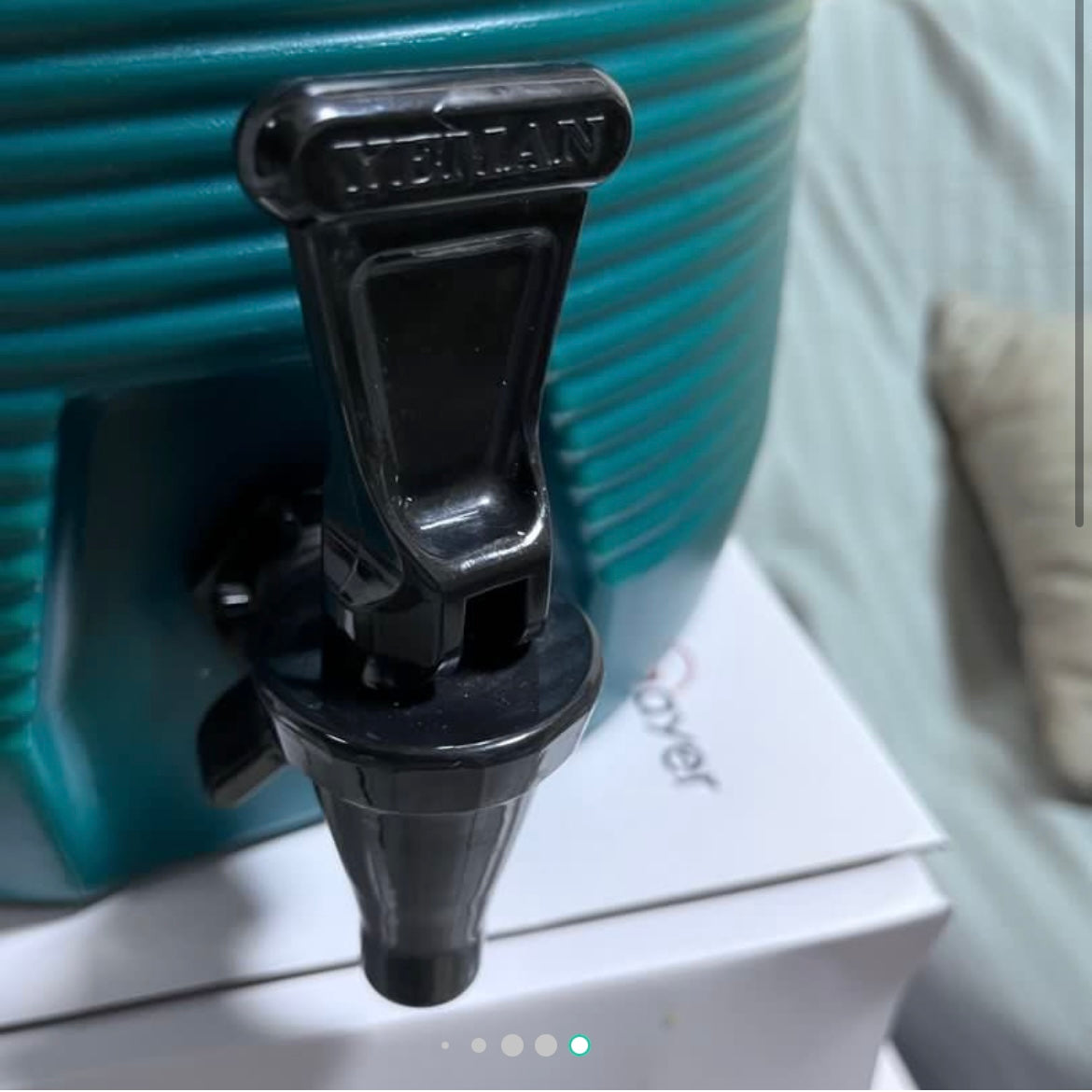 Carousel Sale: Beverage (Hot, Cold) Dispenser, Heavy Duty