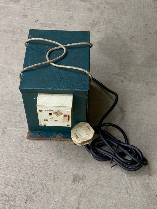 Carousel Sale: Transformer, Stepdown 230V to 110V (Used)